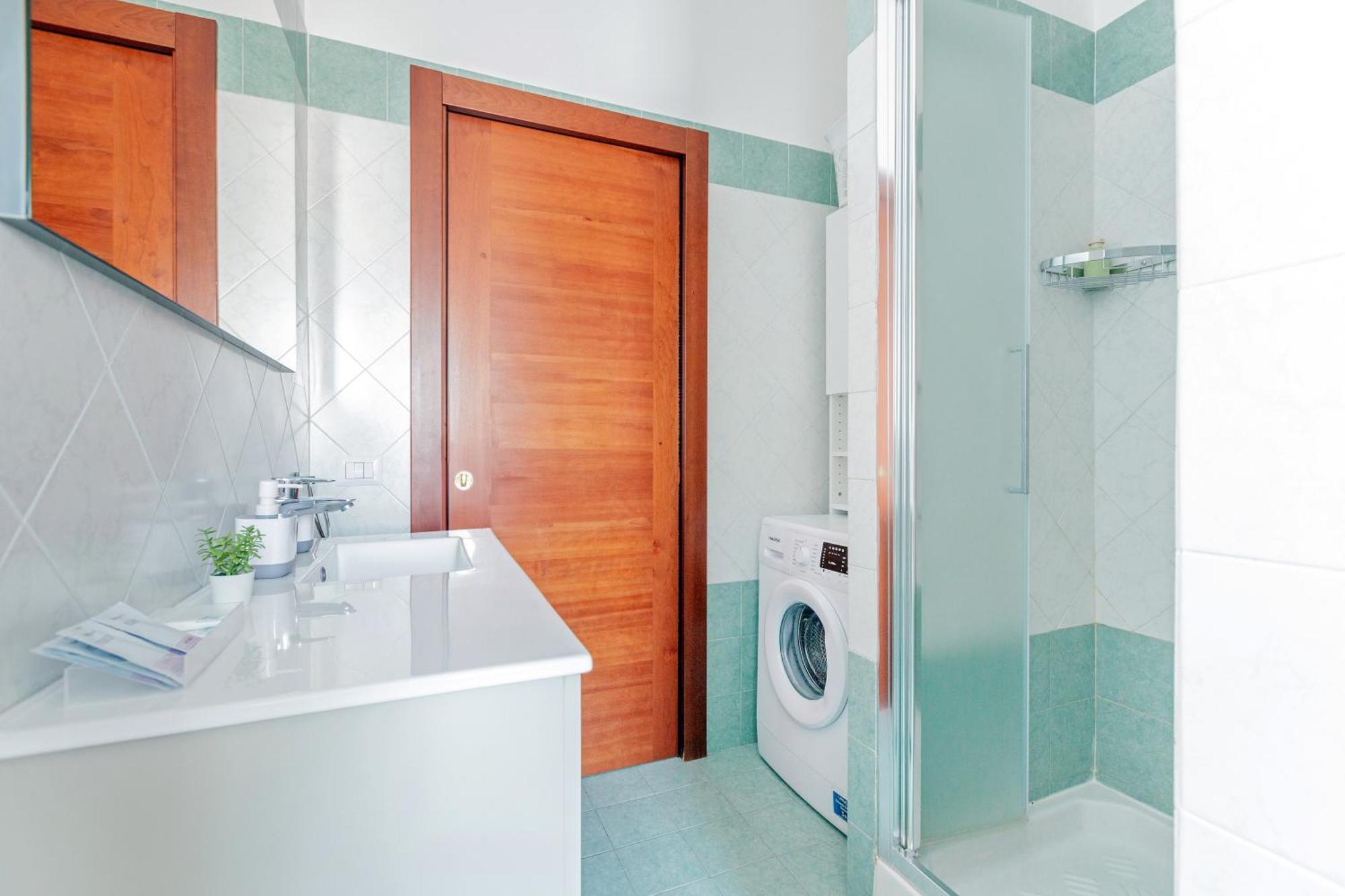 Stylish & Cozy - 5 Star Location- Balcony - City View Rome Exterior photo